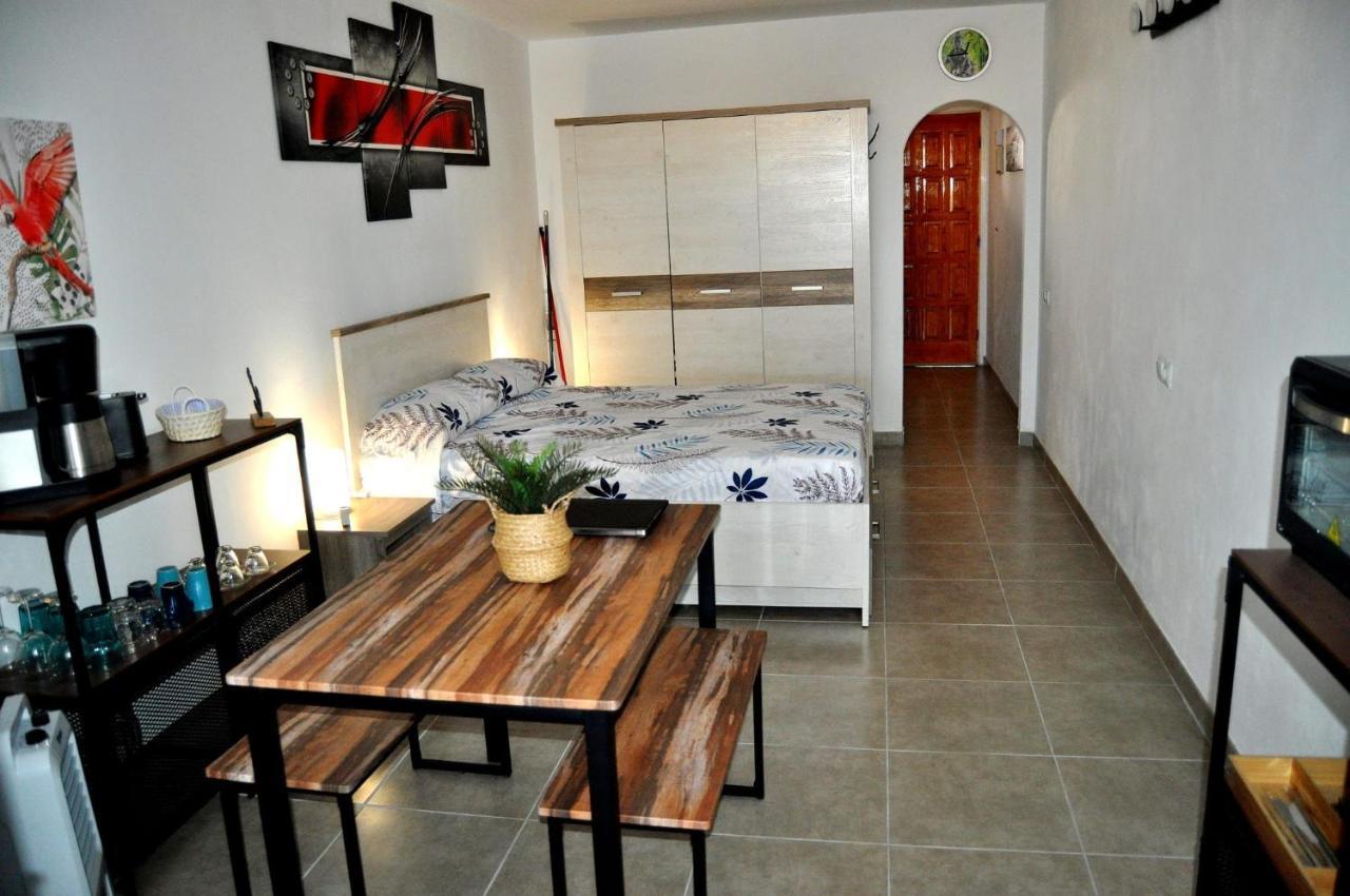 Precioso Alojamiento En Costa Del Silencio Apartment Arona  Exterior foto